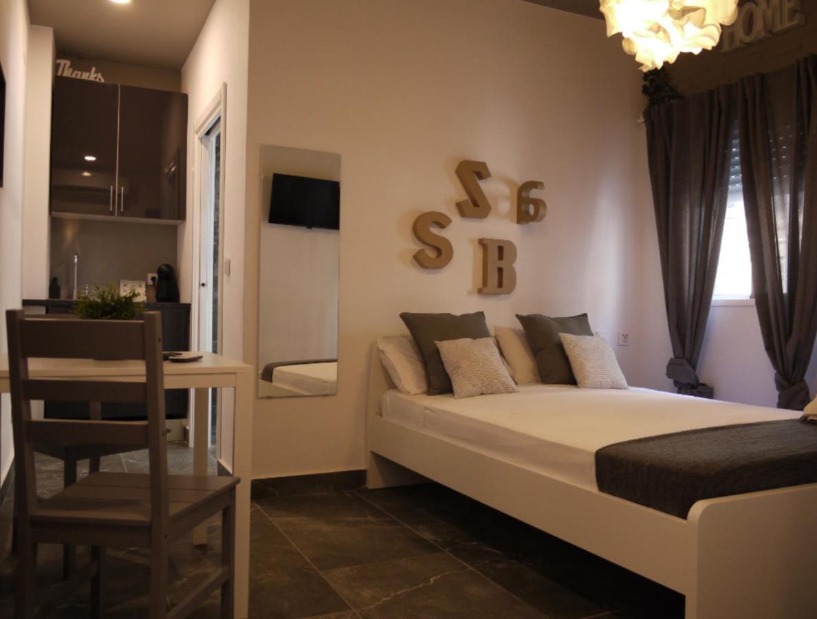 Cozy Rooms - Banera Hidromasaje Valencia Exterior photo
